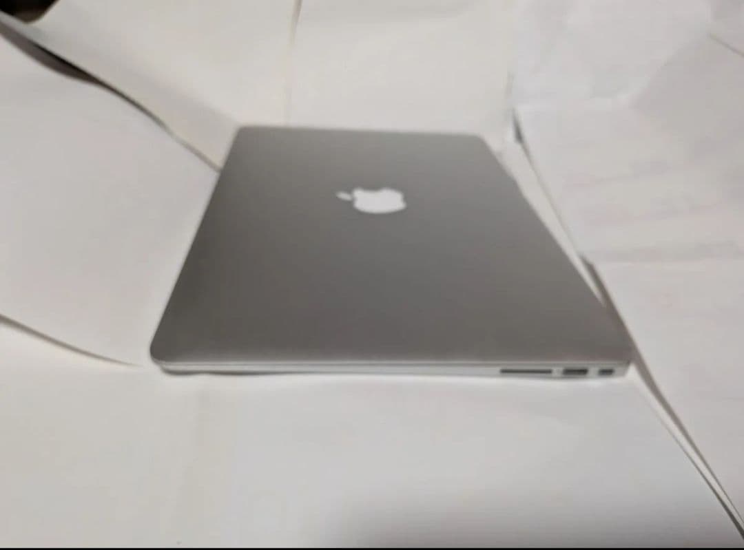 MacBook本体 MacBook Air 13inch 1.6GHz Core i5 8GB