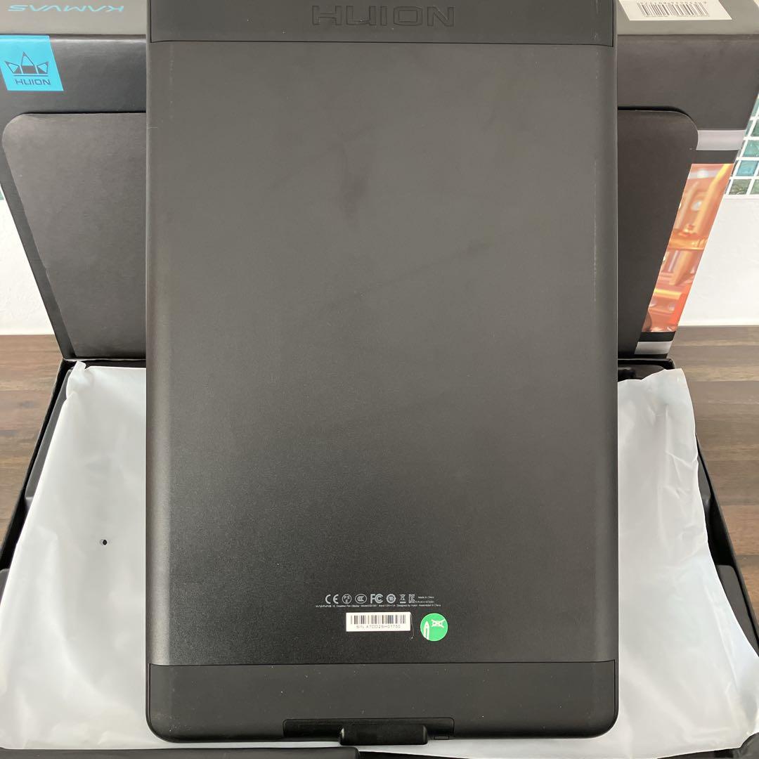 液タブ・ペンタブ HUION KAMVAS 16