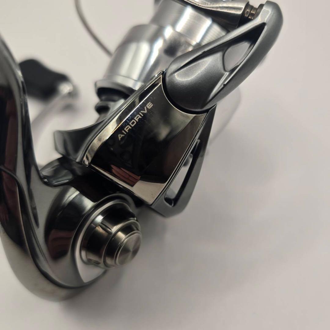 EXIST LT2500S-DH スピニングリール