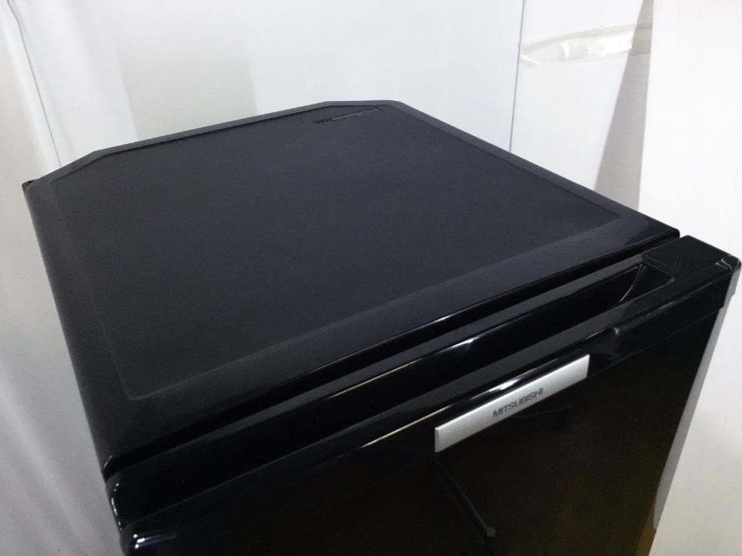 美品 中古★三菱 146L 冷蔵庫【MR-P15S-B】