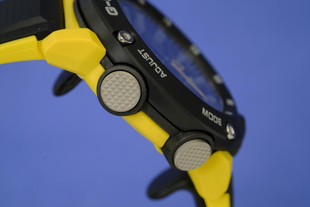 【美品】G-SHOCK GA-2000 ブラック×イエロー／箱有り (123)