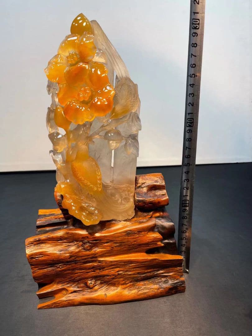 サゲニティックインクォーツ　置物