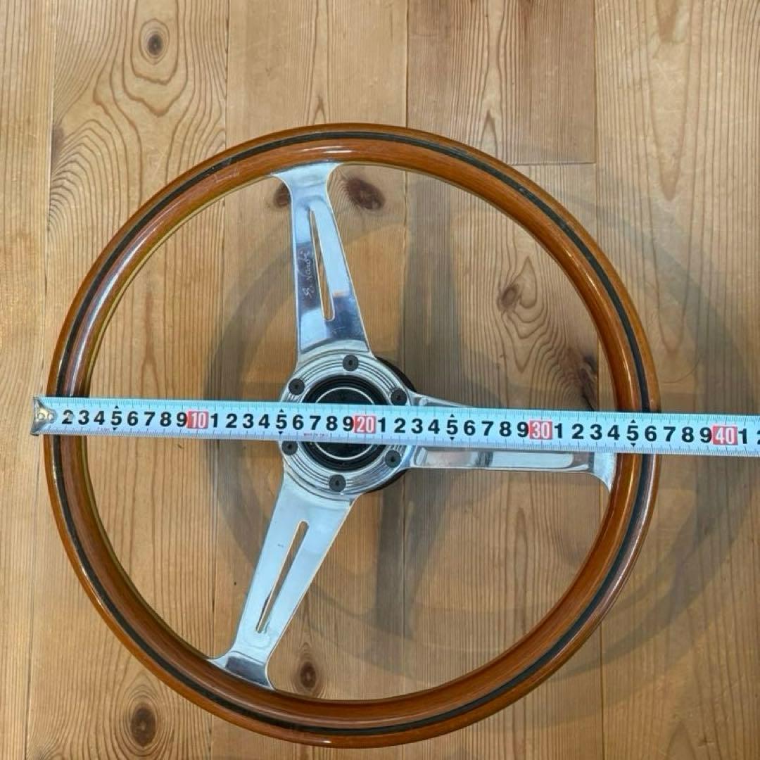 ナルディ クラシック ウッドステアリング36.５cm!ボスはおまけです。