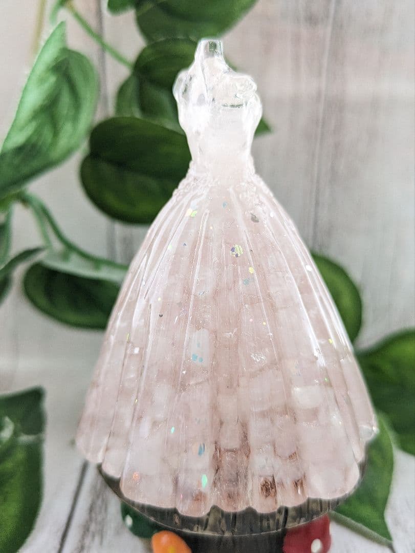 【つる927】ローズクォーツのドレス形オルゴナイト☆他５点