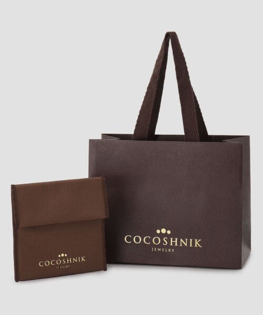 ⭐︎新品⭐︎COCOSHNIK シルバー ハギーフープ マーキスピアス GP