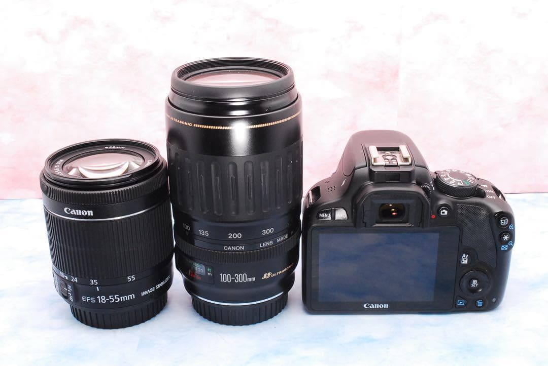 キャノン Kiss X7☆高性能STM＆超望遠☆一眼レフカメラ☆バッグ付