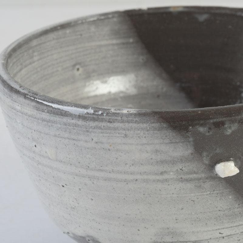 茶道具　出雲焼　十一代　長岡空権作　片身替　茶碗　共箱　V　9739