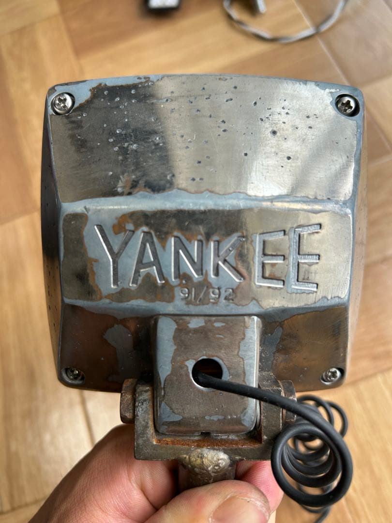 YANKEE 91/92 スクエアライト イエロー