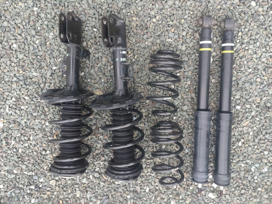 ヴォクシー　RSR ダウンサス　サスペンションキット