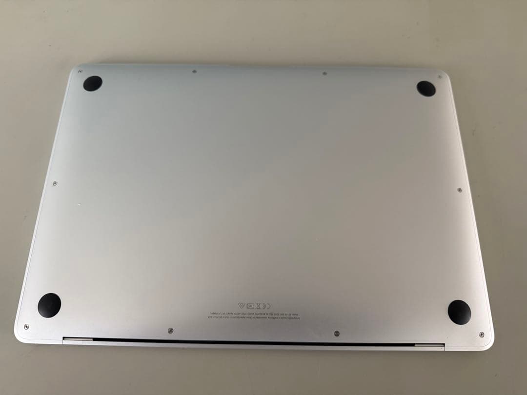 MacBook Air 2020 Corei7 1.2Ghz 16GB　1TB