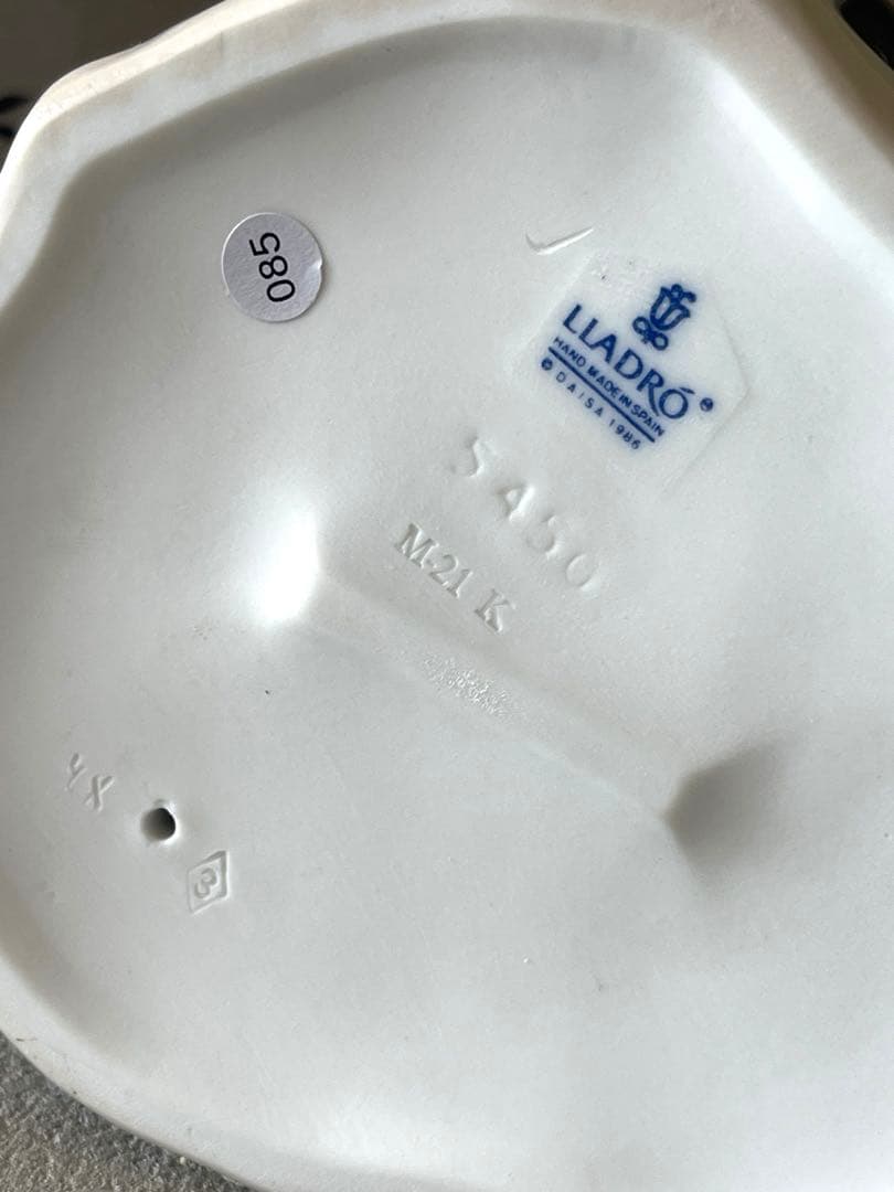 美品⭐︎LLADRO フィギュリン 5450 / マーガレットの花占い