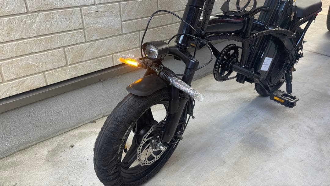 電動自転車　8ah ウインカー付き