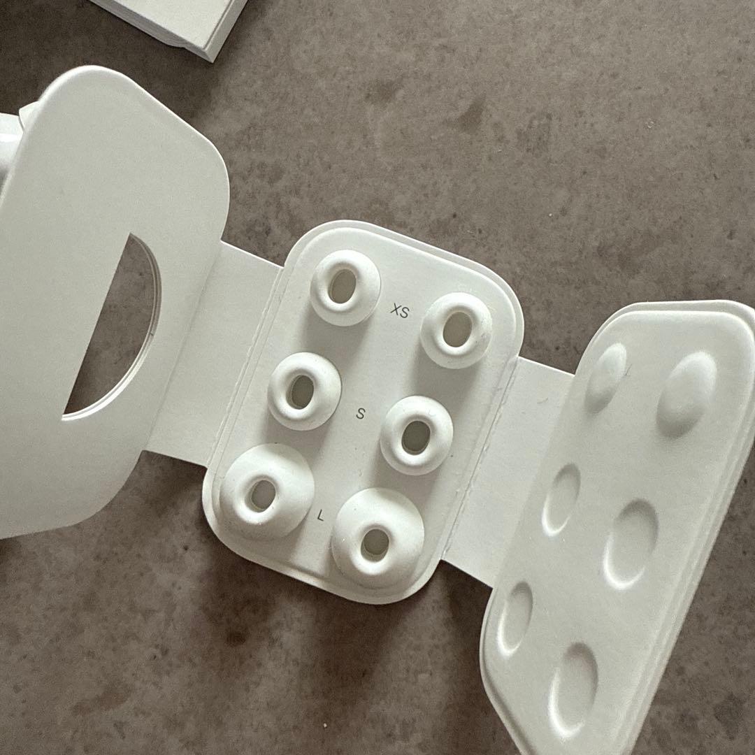 AirPods Pro 2 本体 ホワイト 充電ケース付き