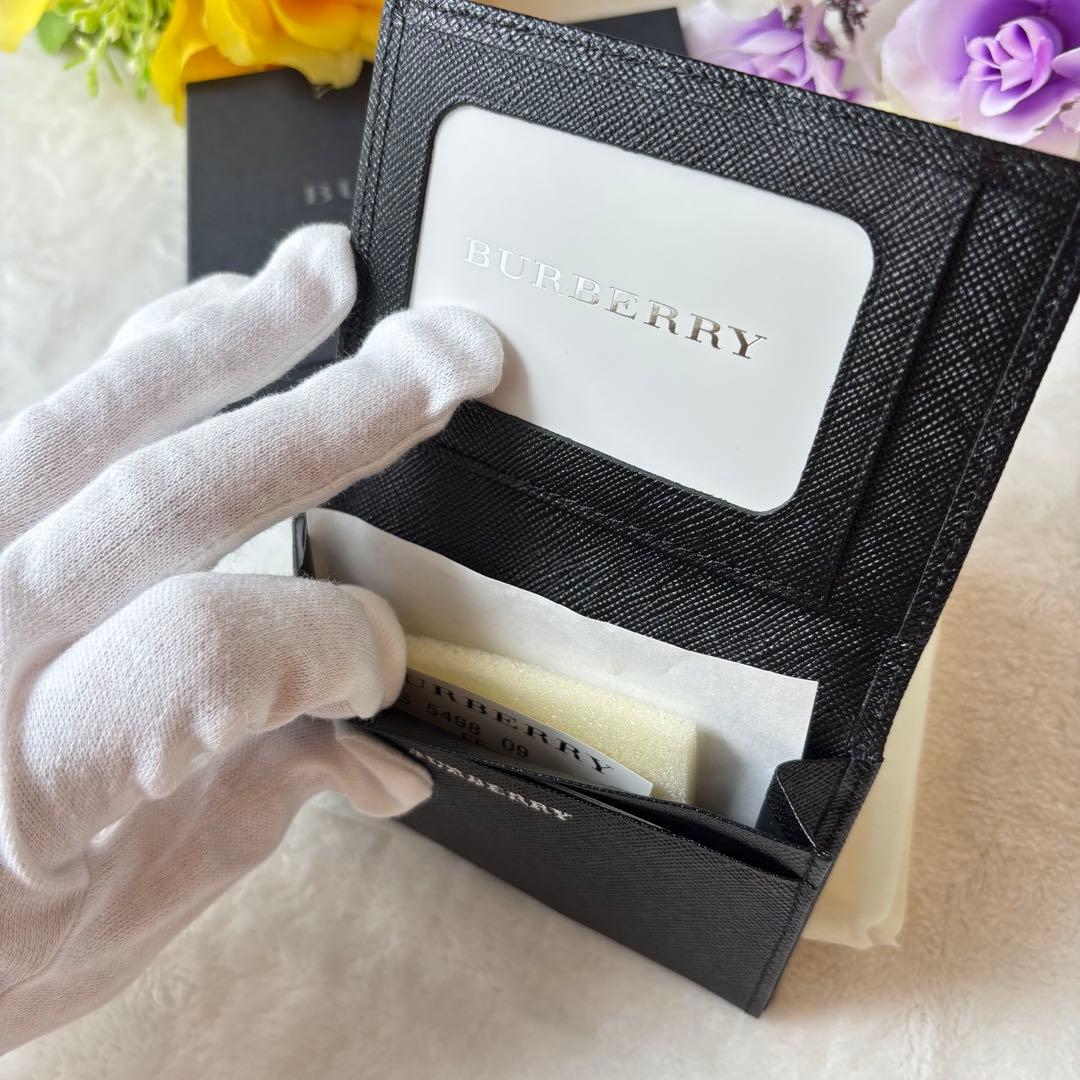 未使用✨　Burberry バーバリー　名刺入れ　パスケース　サフィアーノ