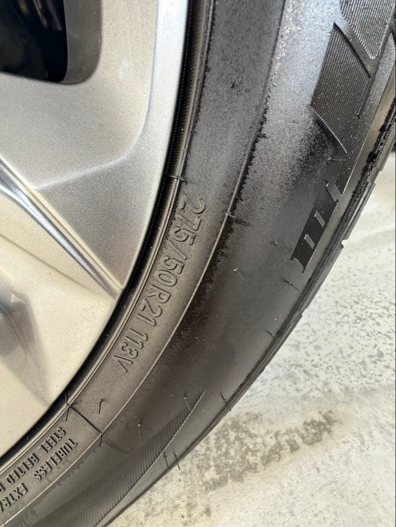 ケント　パパ ランドクルーザー300 TOYO 275/50R21