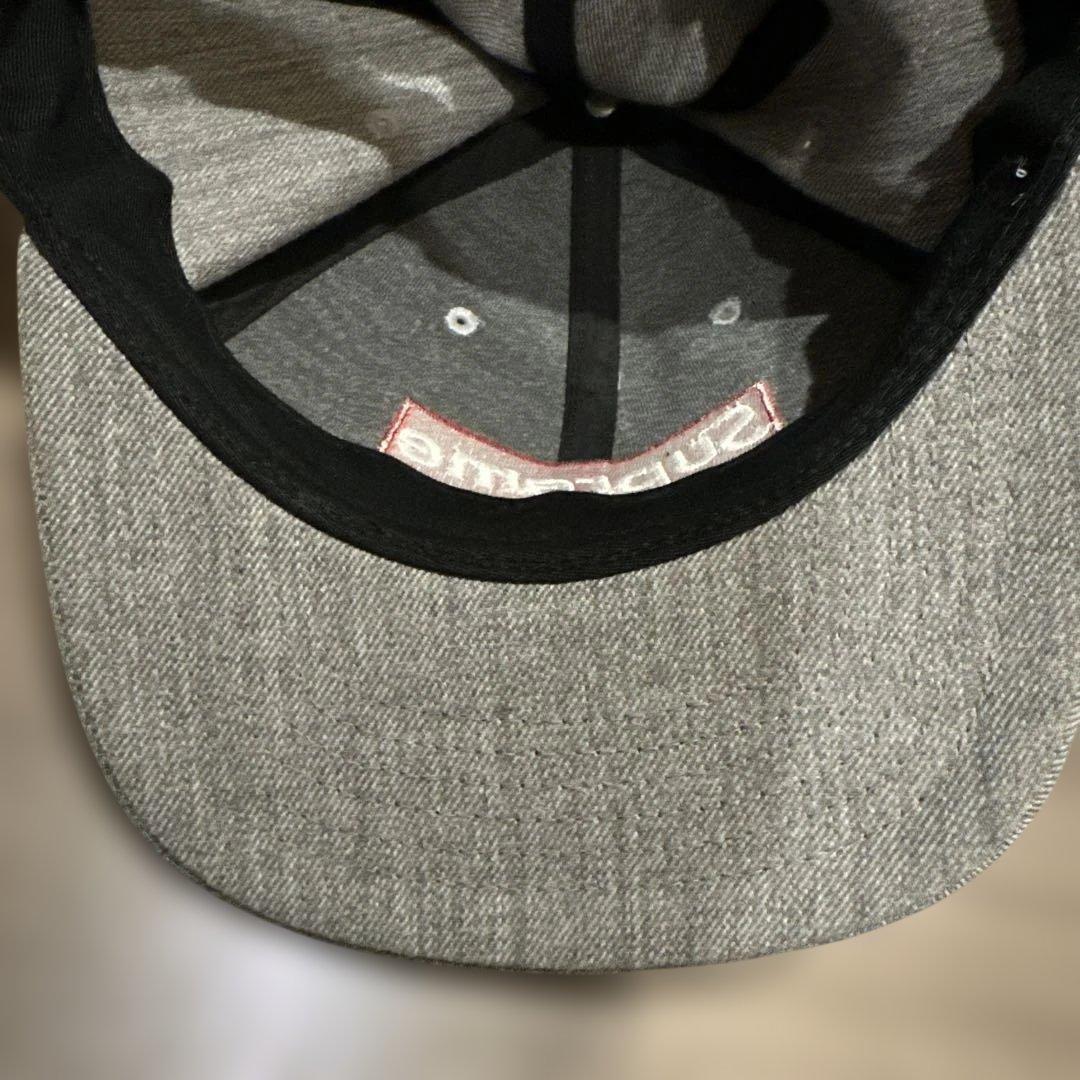 タ*カ様 Supreme グレー キャップ ジュニア