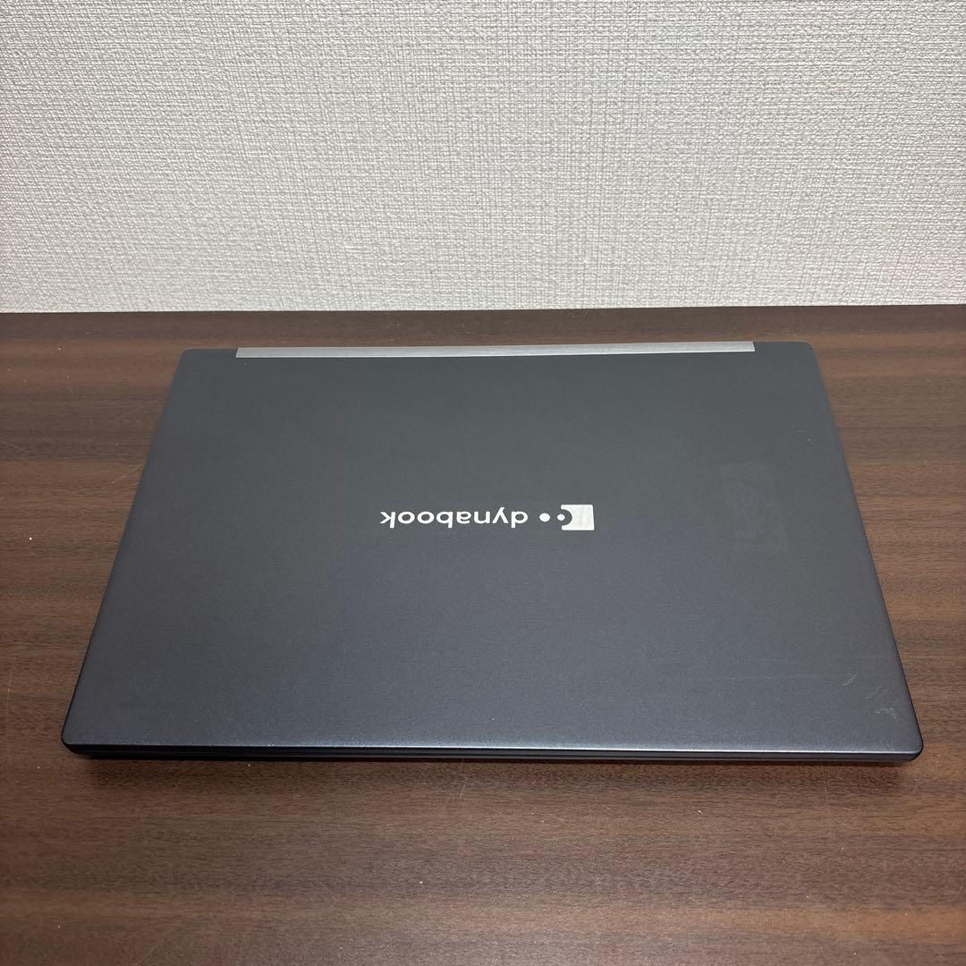 美品&超軽量！第11世代Corei5搭載dynabook13.3型モバイルPC