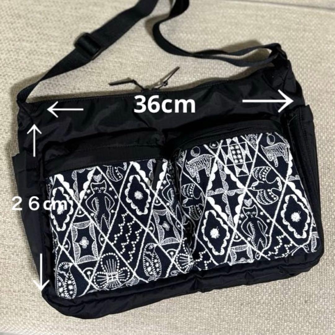 大きなポケットショルダー　ミナペルホネン　mina perhonen