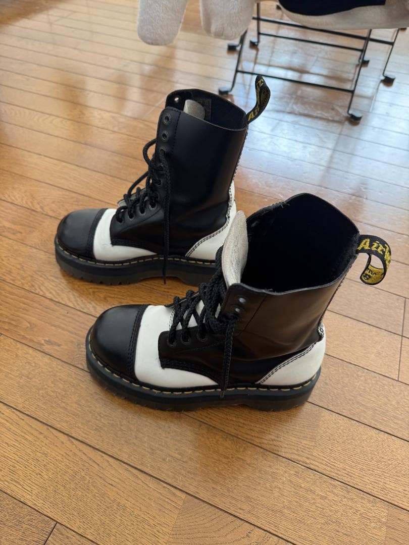 Dr.Martens クレイジーボム UK6