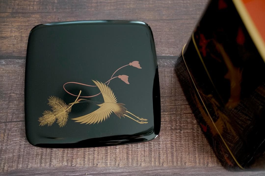 輪島の老舗　慶塚作　四段重箱