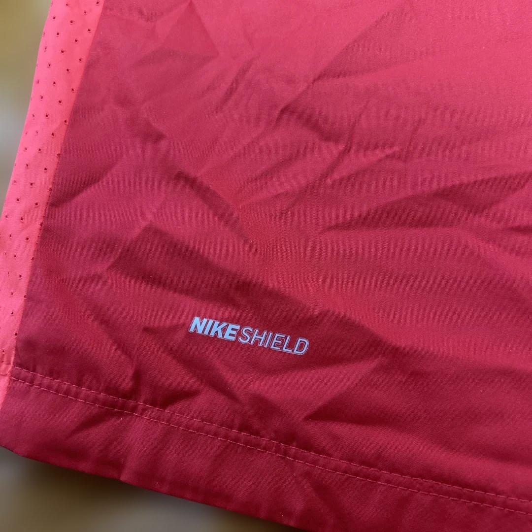 浦和レッズ Nike Shield ウィンドブレーカー L