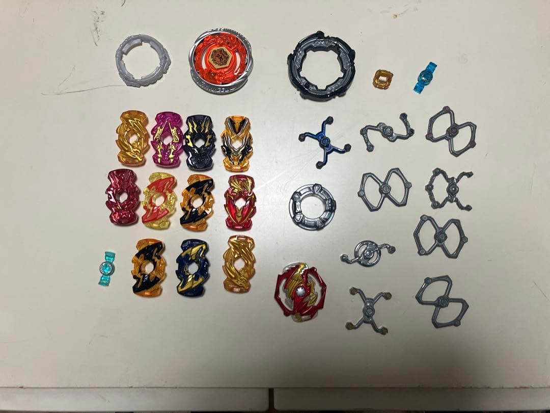 ベイブレードバーストガチンコまとめ売りセット 約160個