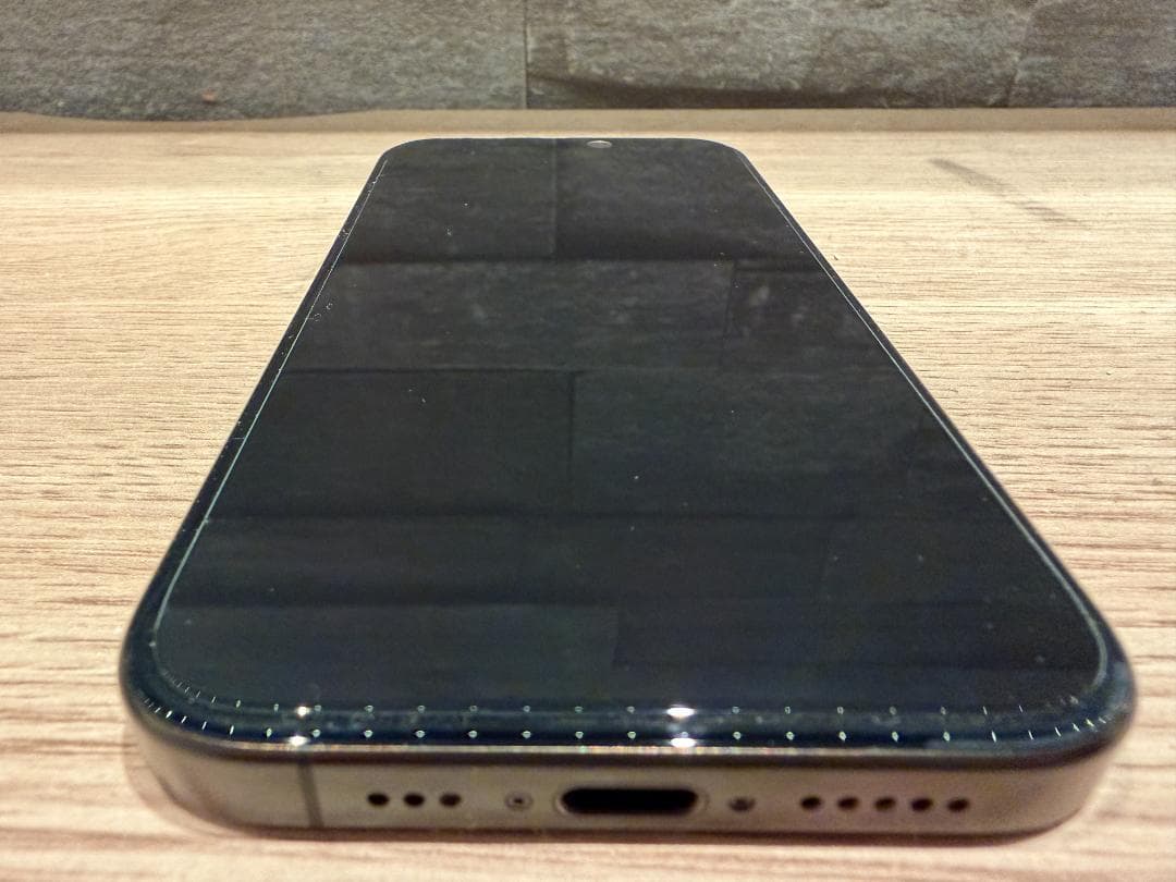 iphone 15 pro ブラックチタニウム 128GB SIMフリー