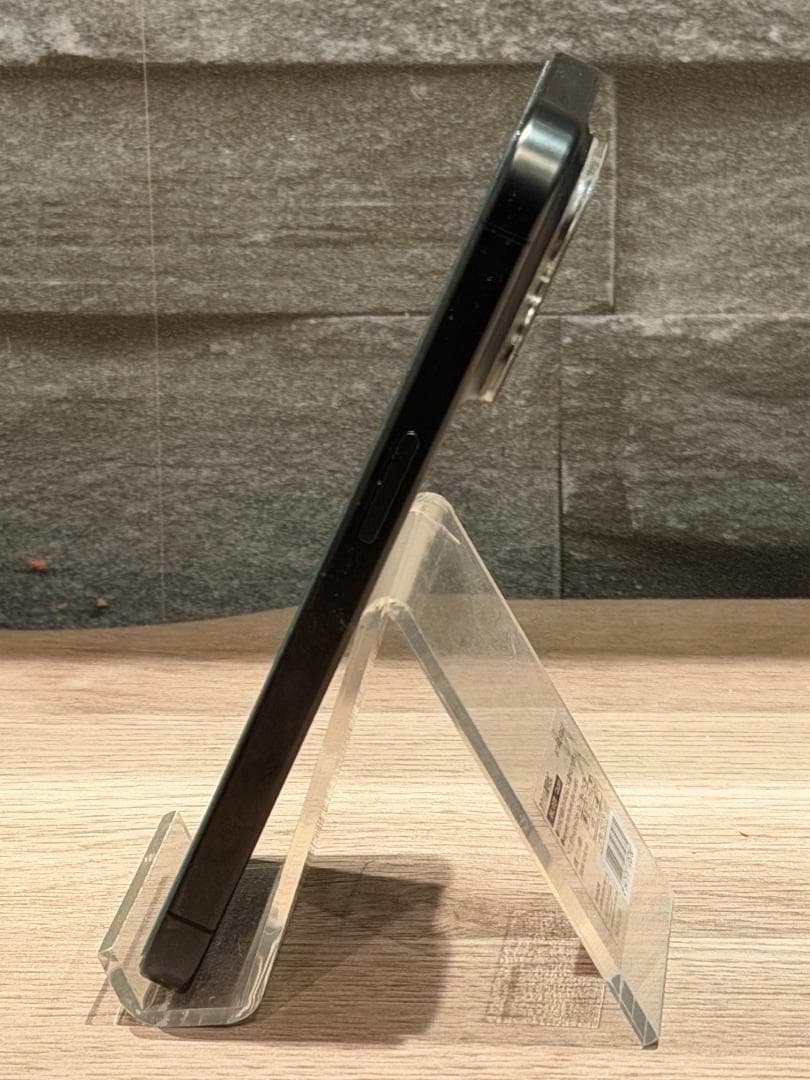 iphone 15 pro ブラックチタニウム 128GB SIMフリー