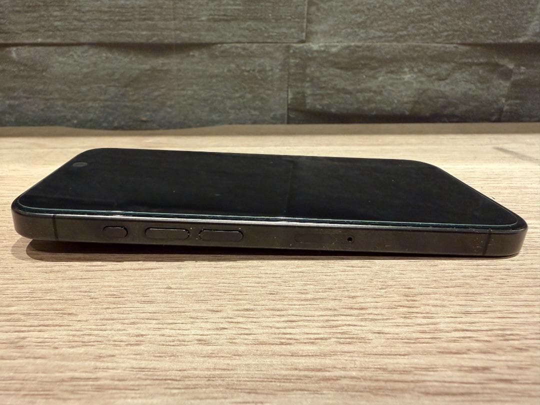 iphone 15 pro ブラックチタニウム 128GB SIMフリー