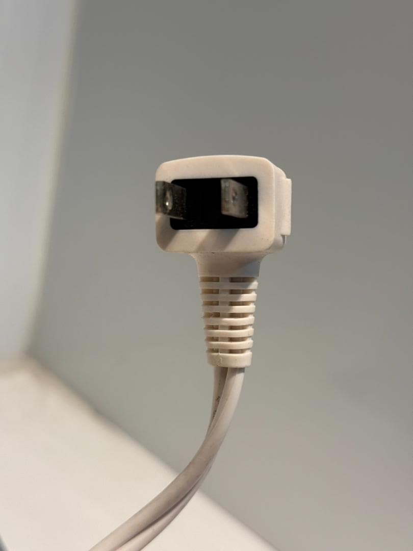 252　HITACHI　2022年製エアコン　6～8畳用