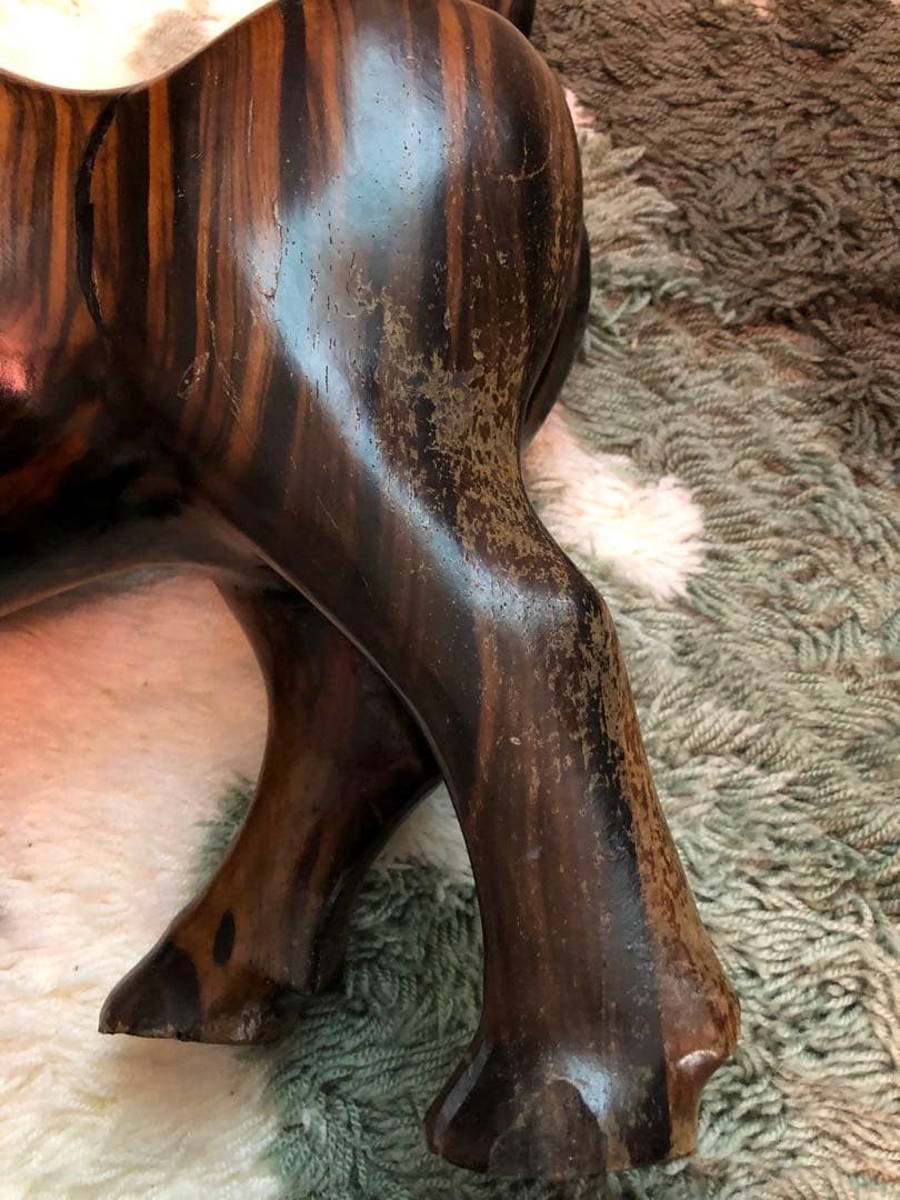 雄牛像 木製 置物 約33cm 約5.7kg