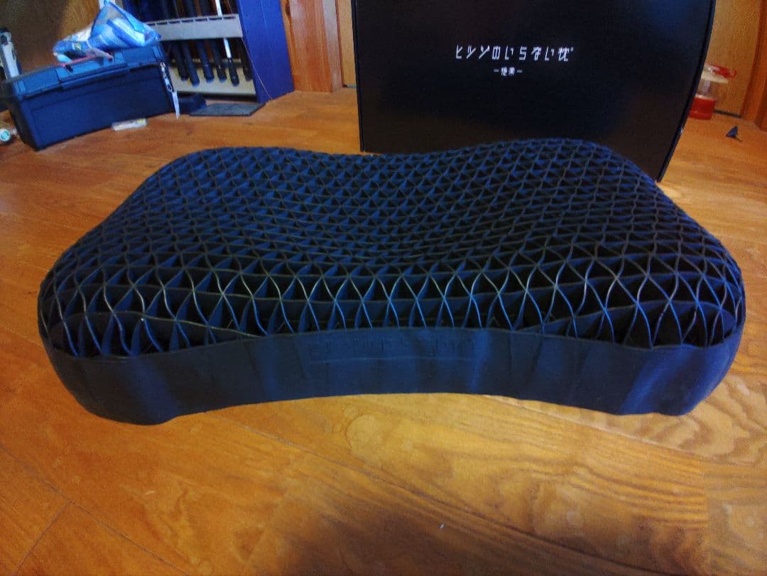 ひつじのいらない枕　極柔　枕カバー ブラックレーベルカバー 箱付き。