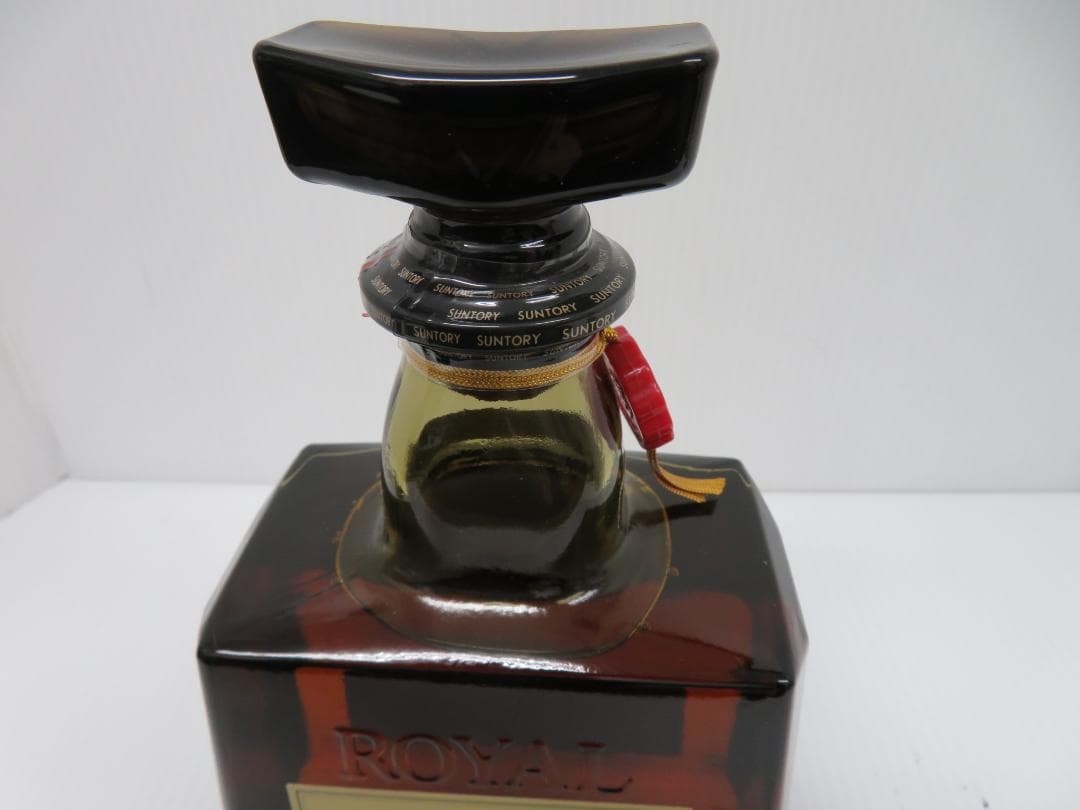 希少　サントリー　ローヤル　箱根ラベル　山崎15年モルト　未開栓　　　　　050