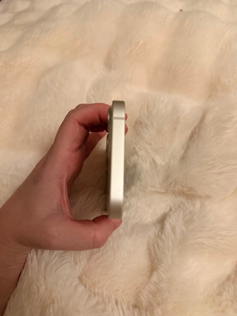 iPhone13 Apple正規修理／バッテリー100%／512GB