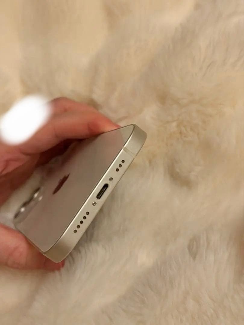 iPhone13 Apple正規修理／バッテリー100%／512GB