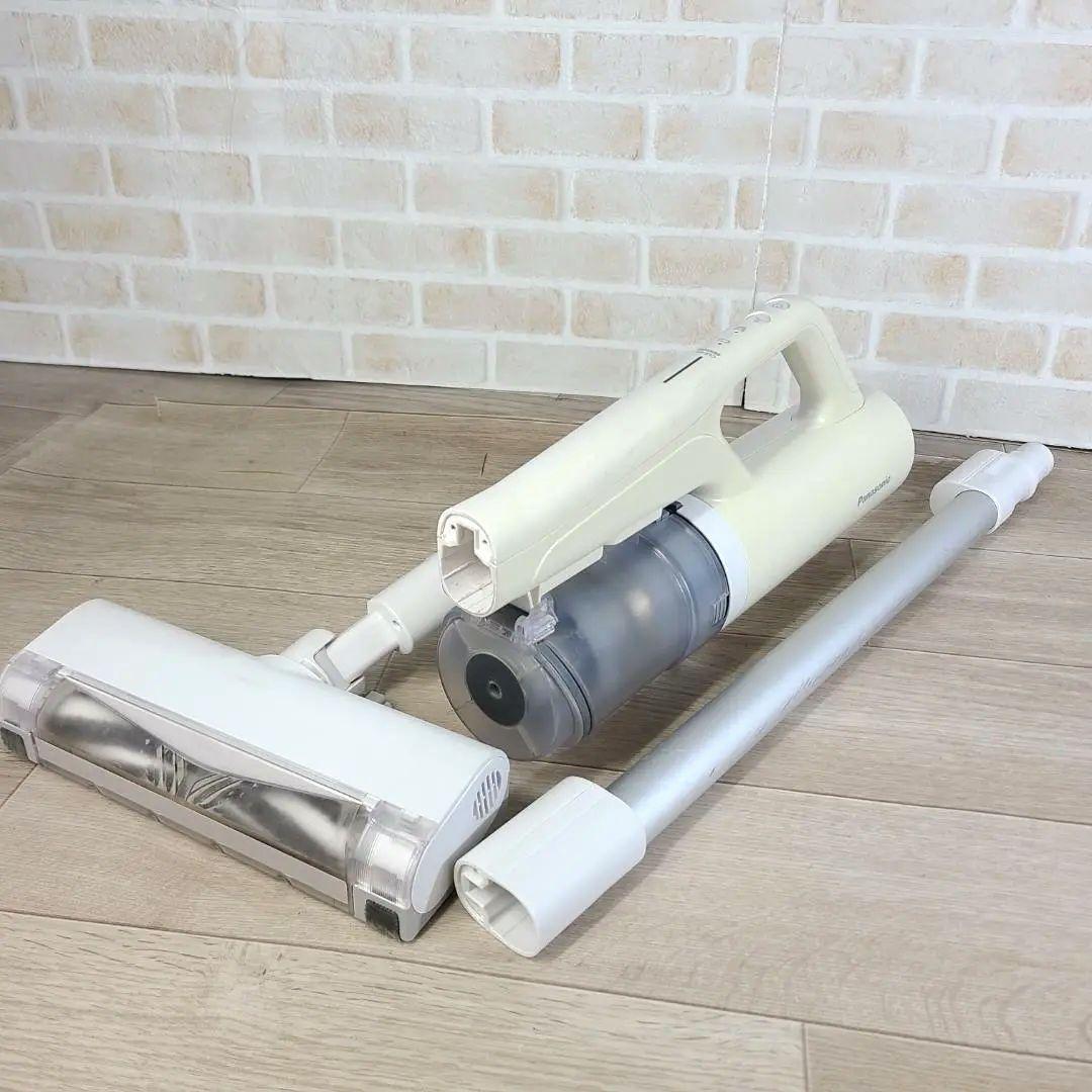 パナソニック スティッククリーナー MC-SB85K　掃除機 コードレス