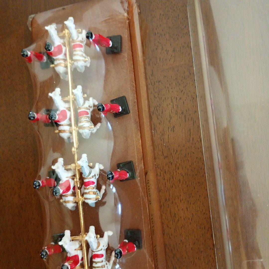 エリザベス女王　シルバージュビリー　馬車　パレード　イギリス王室