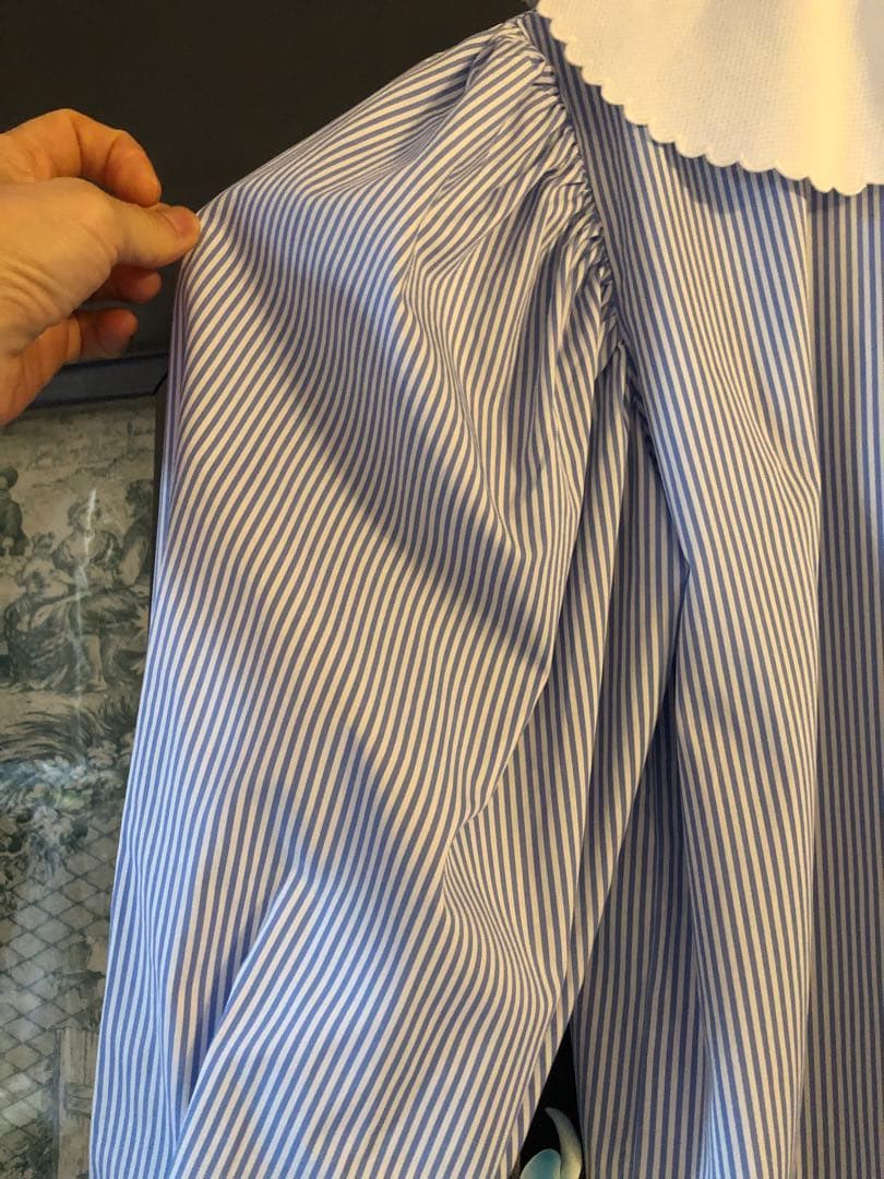 ストライプ柄長袖ブラウス