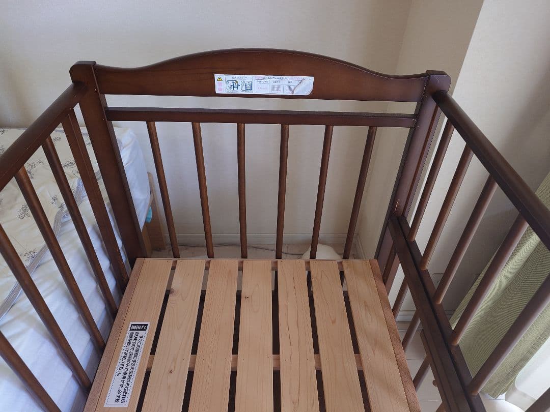 ベビーベッド　EASEすのこハイベッド