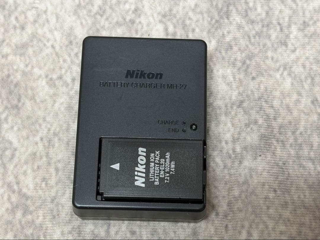 Nikon 1 J2 ホワイト