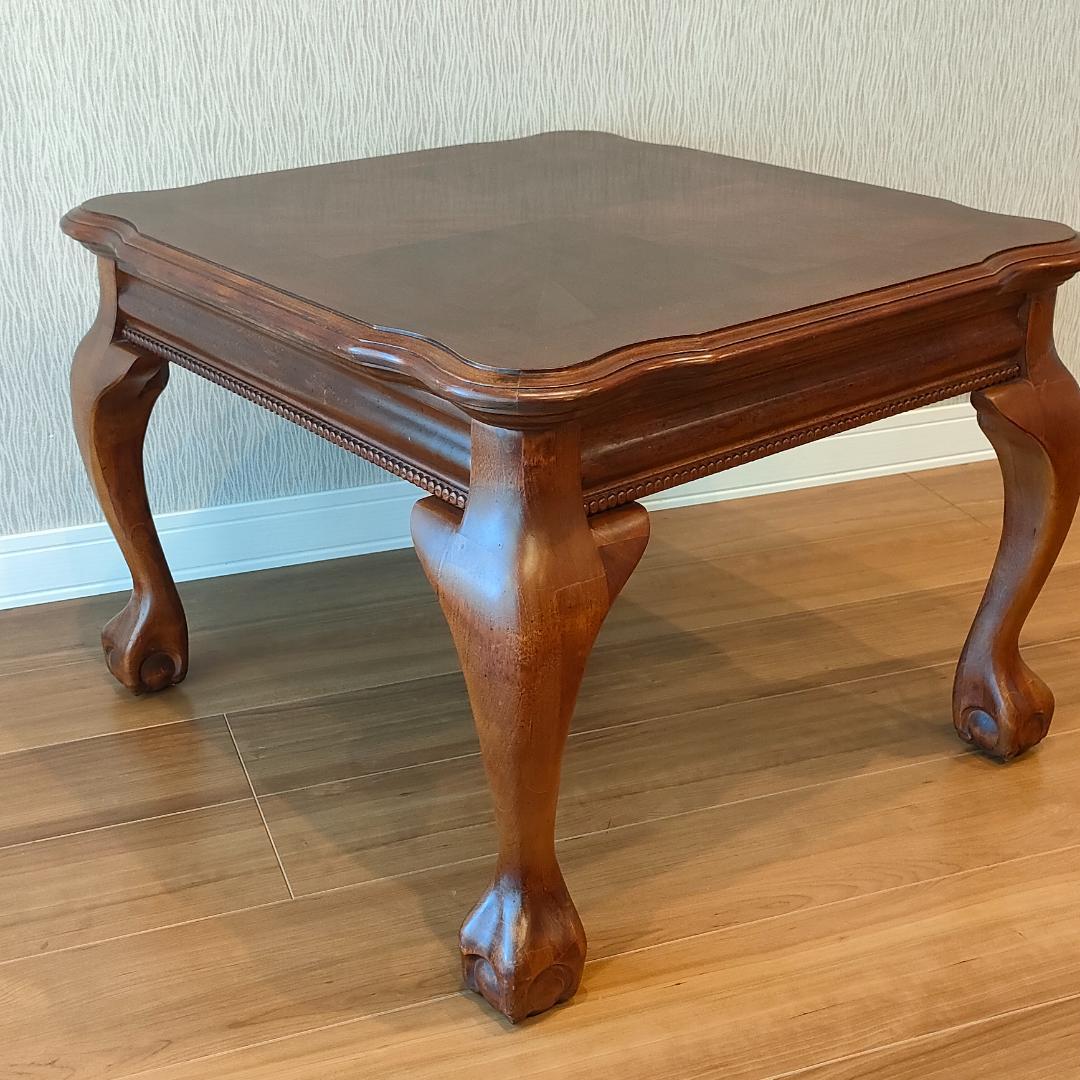 クイーン・アン様式　コーヒーテーブル　センターテーブル　猫脚