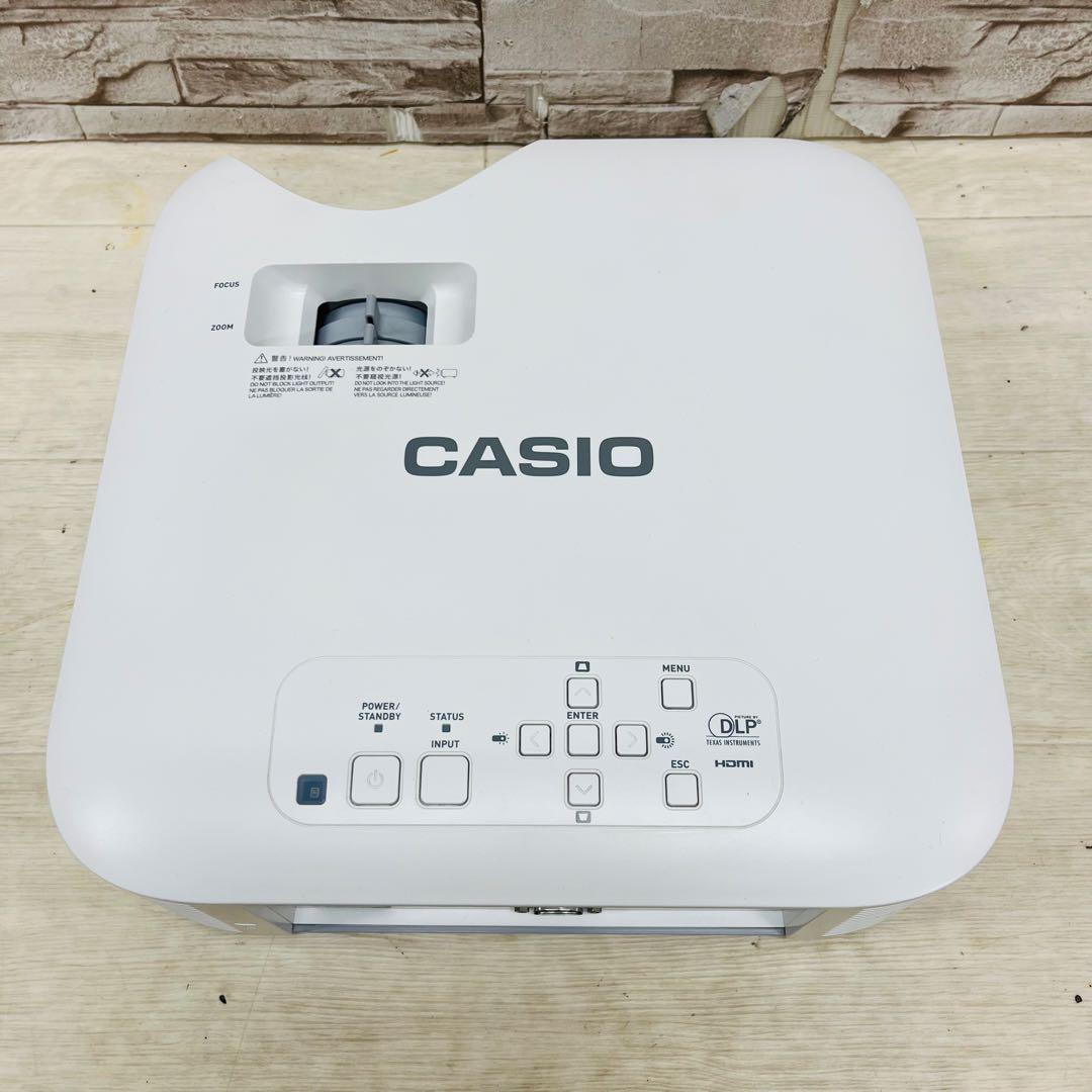 美品 CASIO プロジェクター XJ-F210WN WXGA リアルモデル