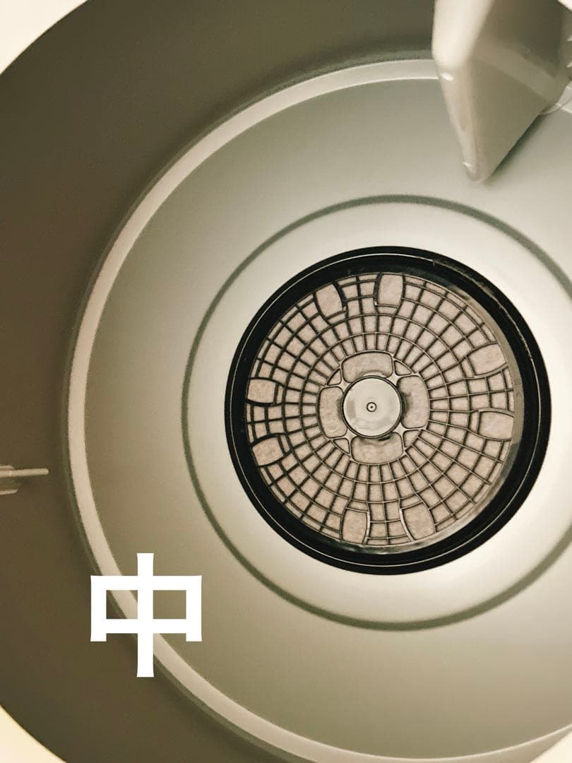 使用回数少ない HITACHI 衣類乾燥機