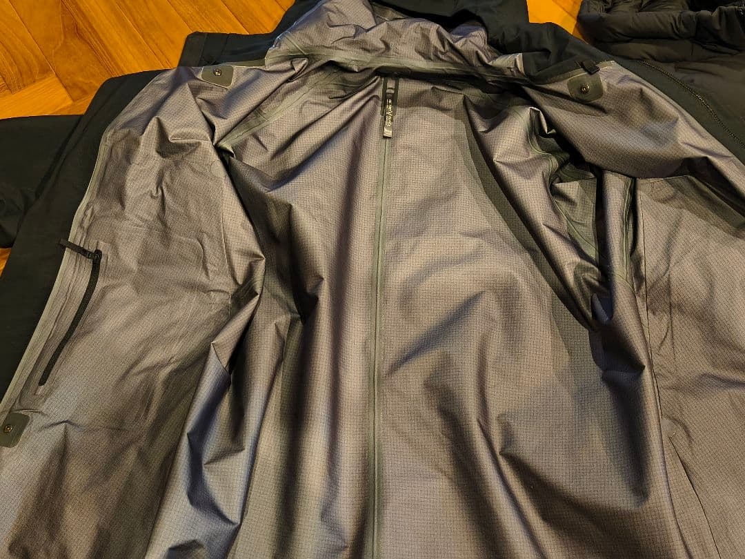 ARC‘TERYX VEILANCE Patrol Down Coat
