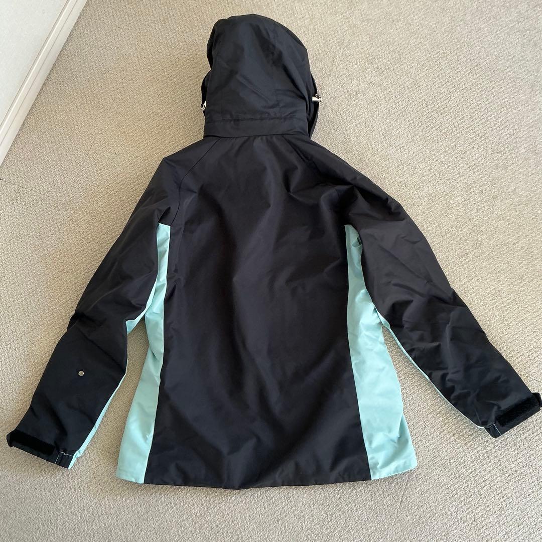 女性用スキーウェア上下セット デサント　MOVE SPORT Mサイズ