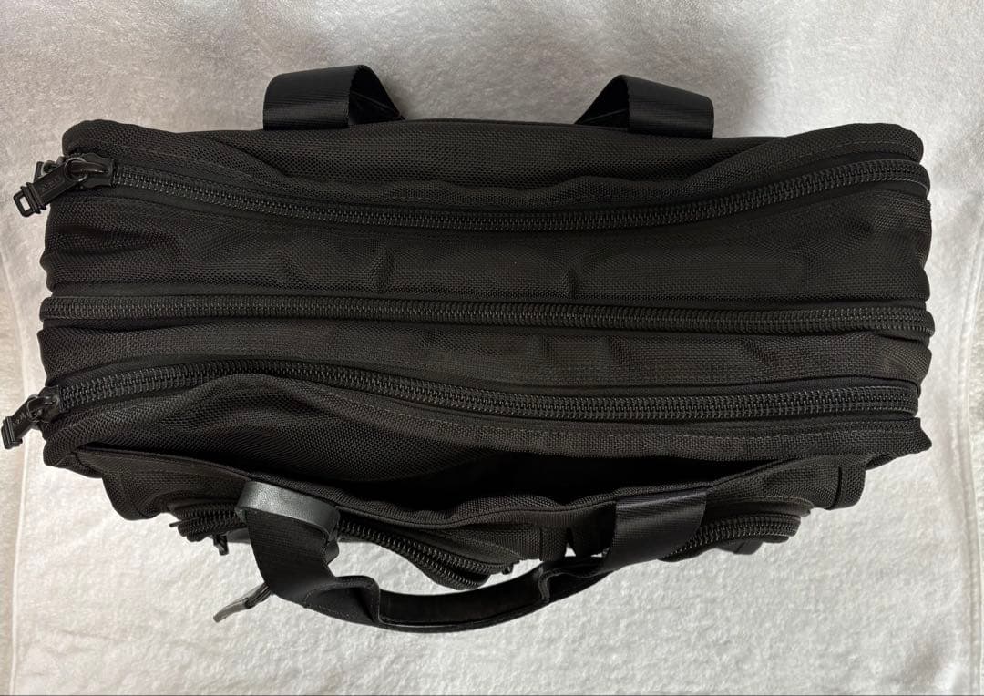 美品TUMIビジネスバッグ ブラック