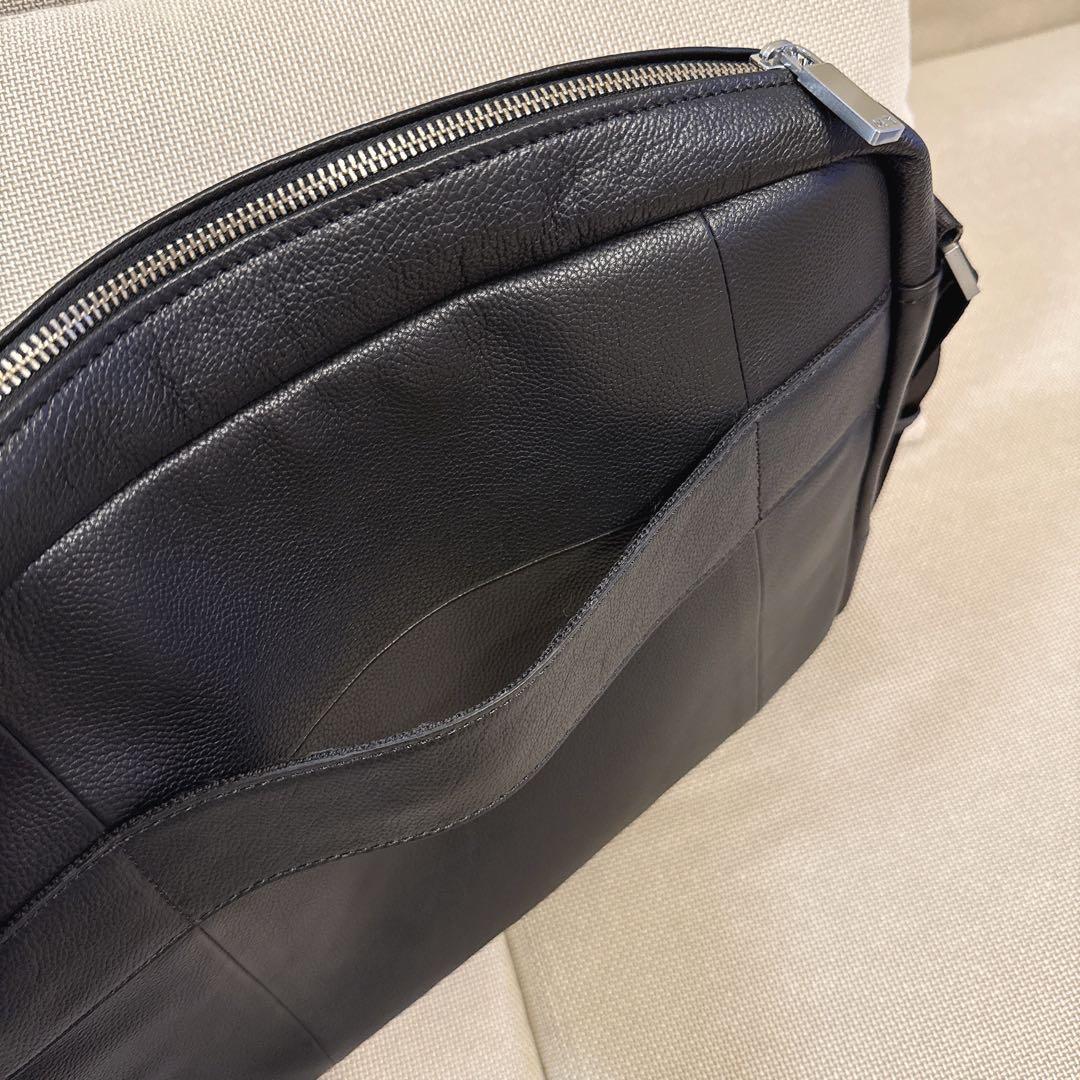 【新品未使用】MOLESKINE（モレスキン） ビジネスバッグ ショルダータイプ