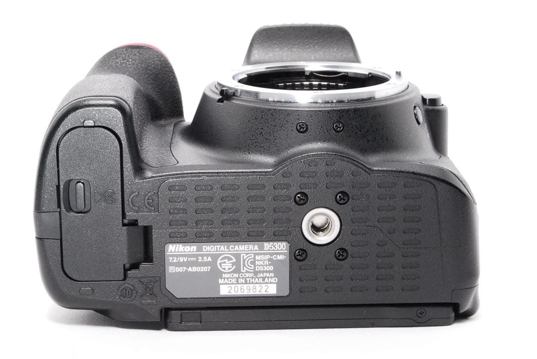 WiFi搭載◆Nikon D5300◆一眼レフカメラ◆手ぶれ補正◆レンズフード付