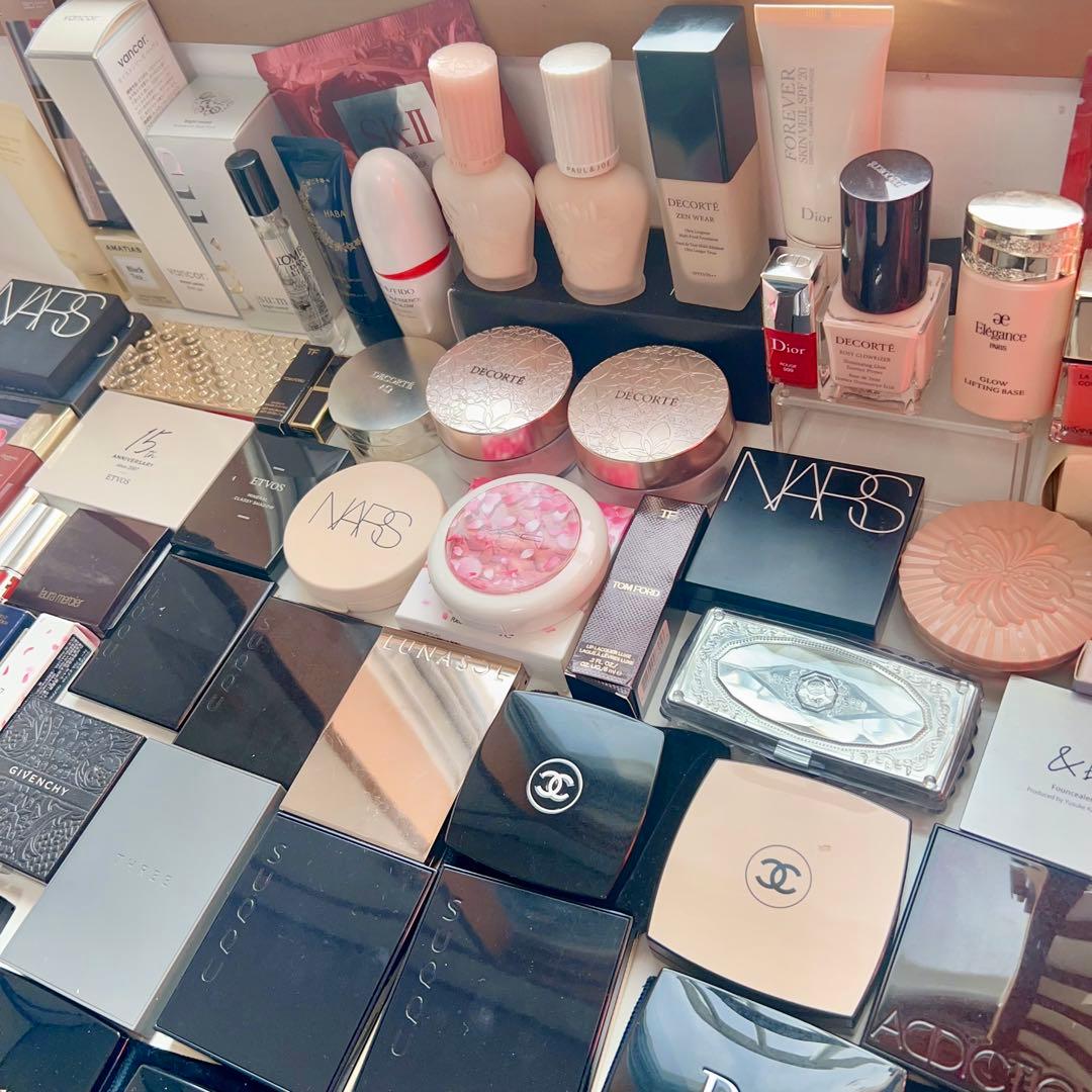 豪華デパコス　化粧品セット　プチプラ デパコス 大量コスメまとめ売り　美品新品