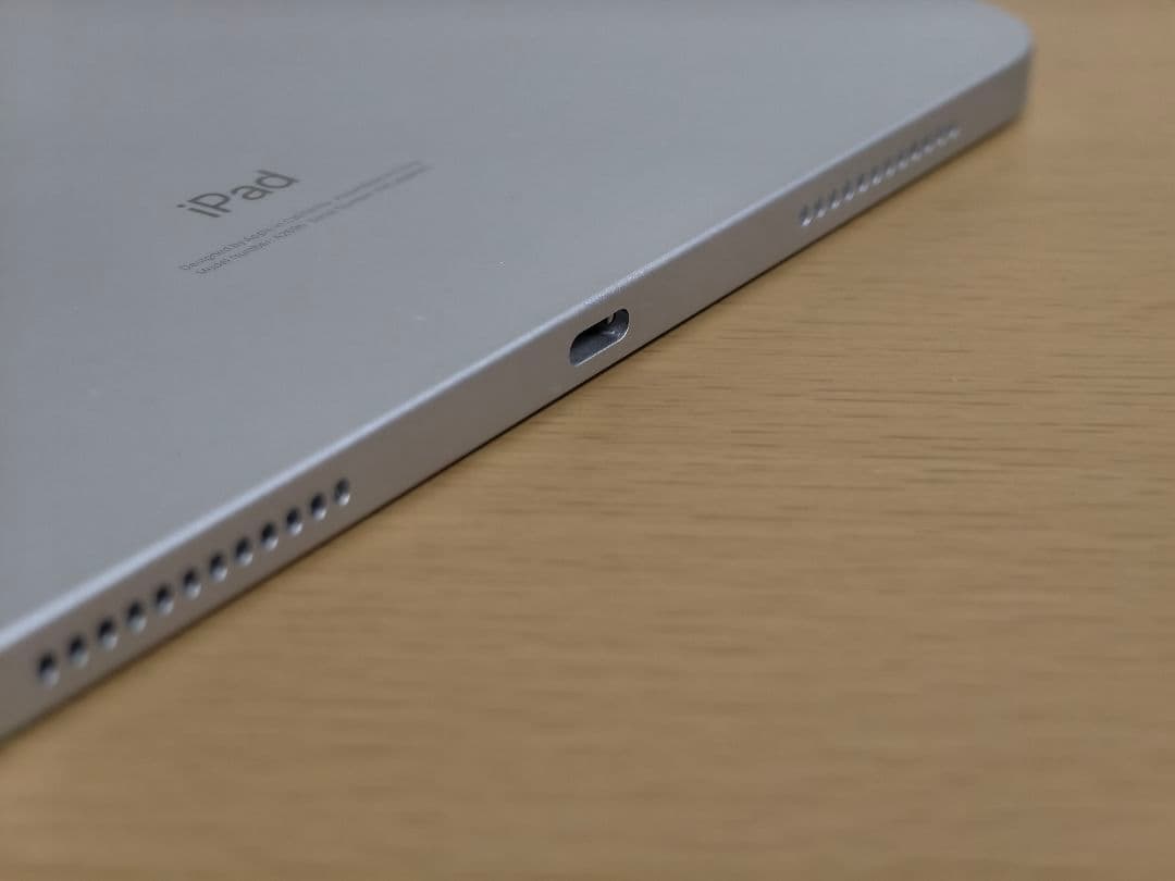 Apple iPad 第10世代 シルバー バッテリー容量100%
